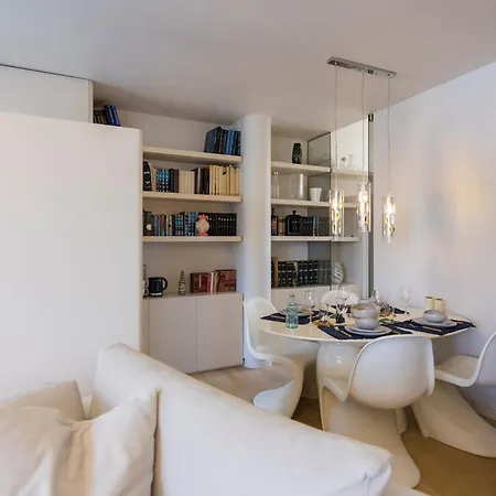 Apartment Culture And Luxury 2bed Flat With Acropolis Views